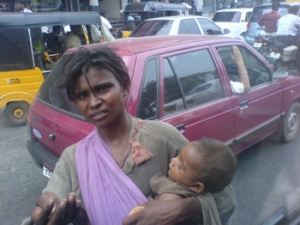 street-beggar-with-child.JPG